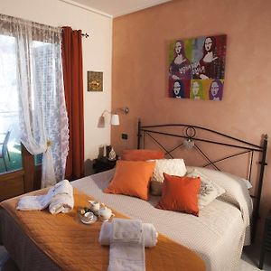 B&B Elena